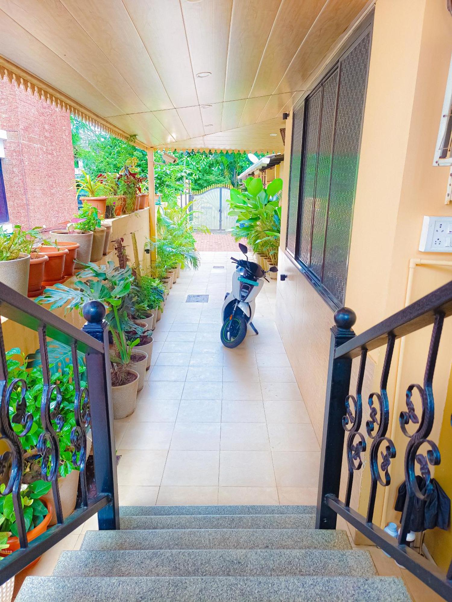 Shradha Luxury Room Calangute Exterior photo