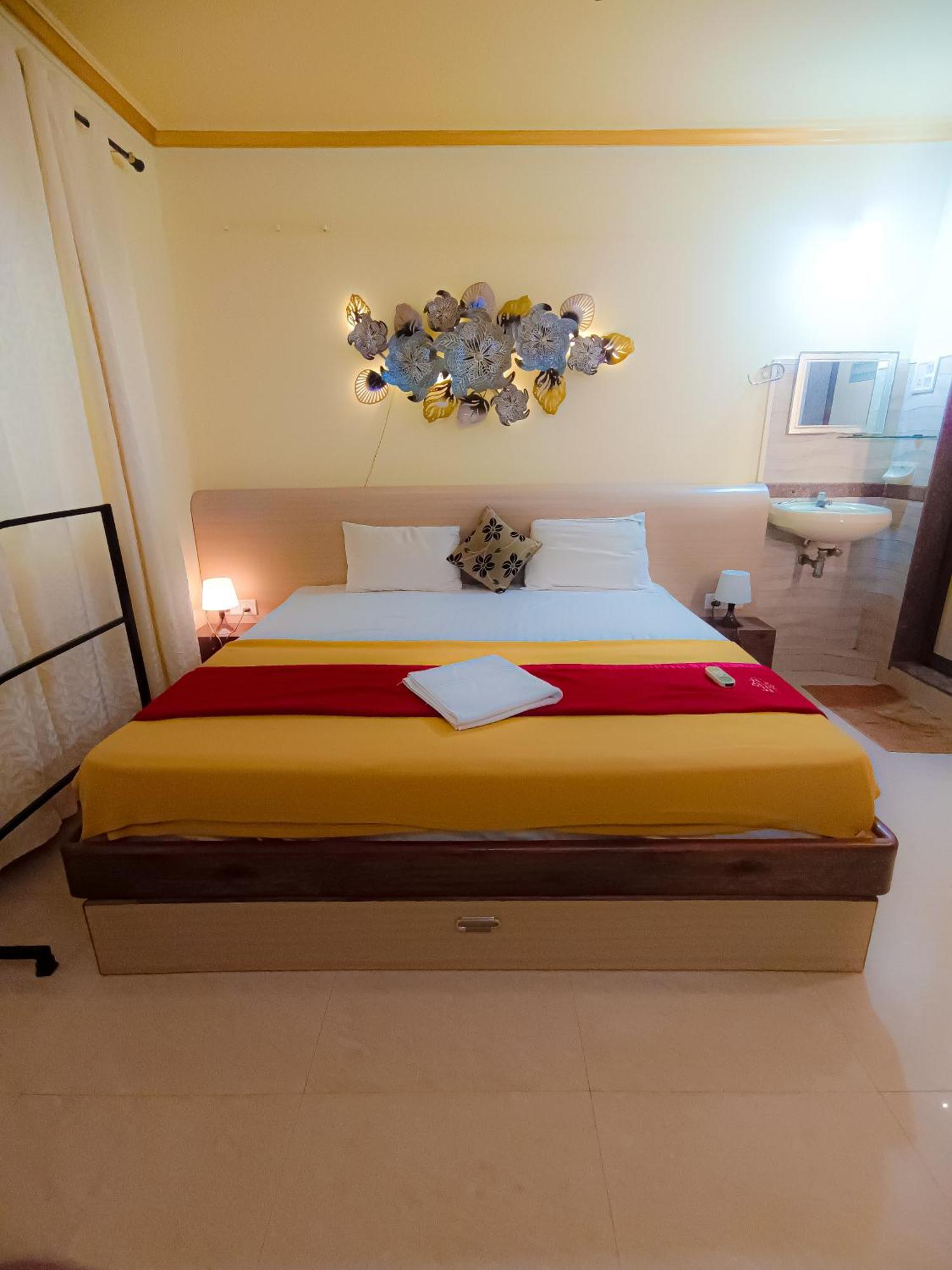 Shradha Luxury Room Calangute Exterior photo