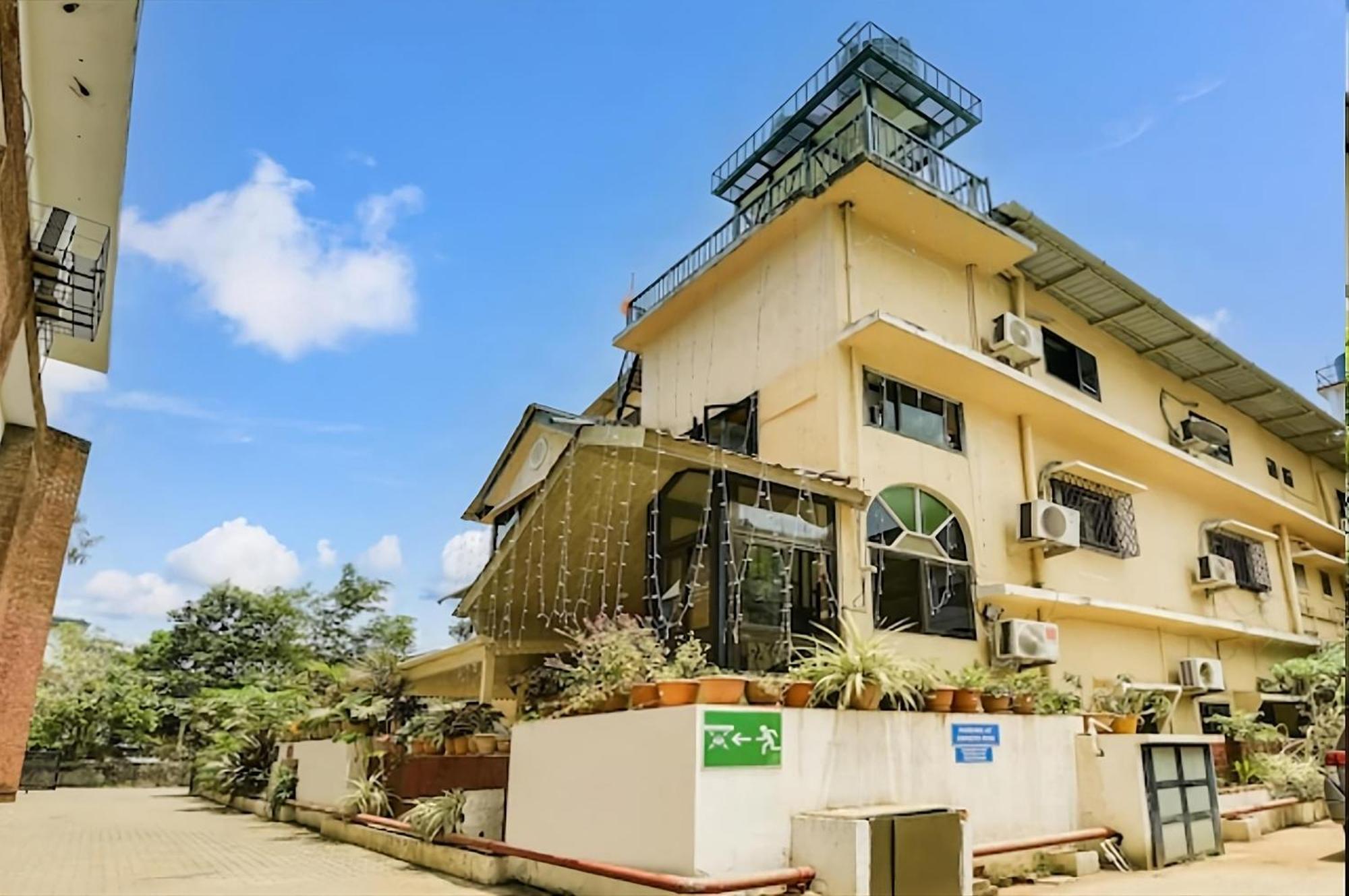Shradha Luxury Room Calangute Exterior photo